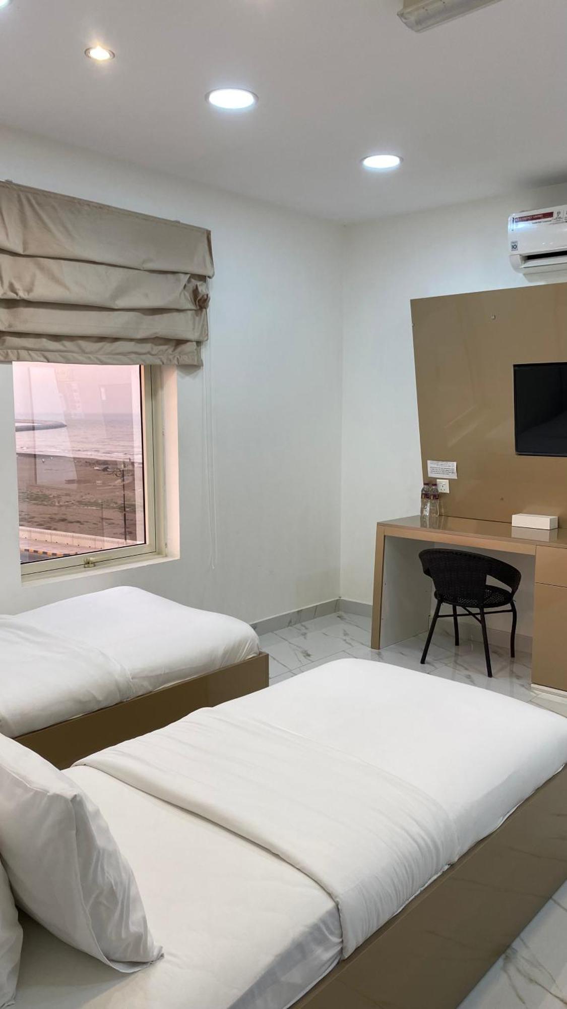 Hotel Marina Sohar Esterno foto